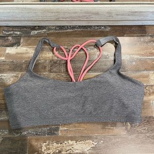 Sports bra